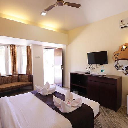 Hotel King Garden Mahabaleshwar Ngoại thất bức ảnh