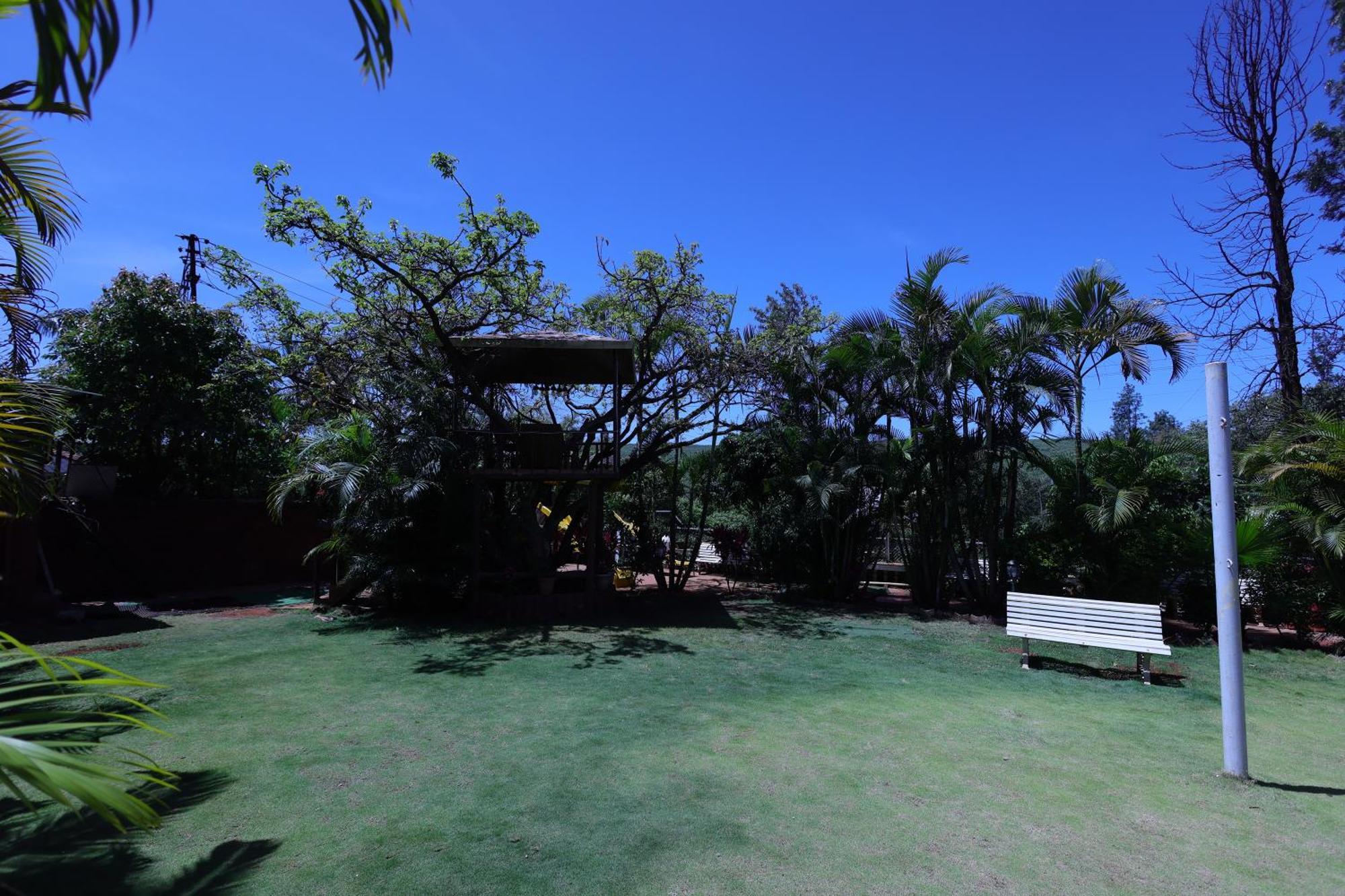 Hotel King Garden Mahabaleshwar Ngoại thất bức ảnh